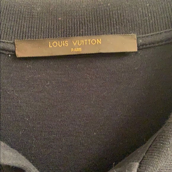 Men’s Louis Vuitton polo - Picture 4 of 5